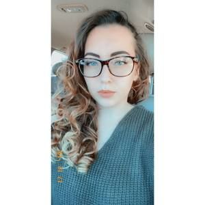 Meet your Posher, Rebecca